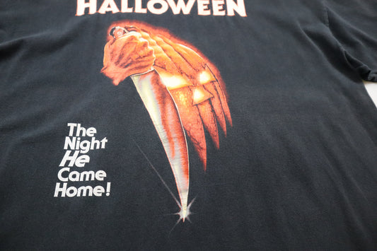 1990s Halloween Film Tee “The Night He Came Home” – XL