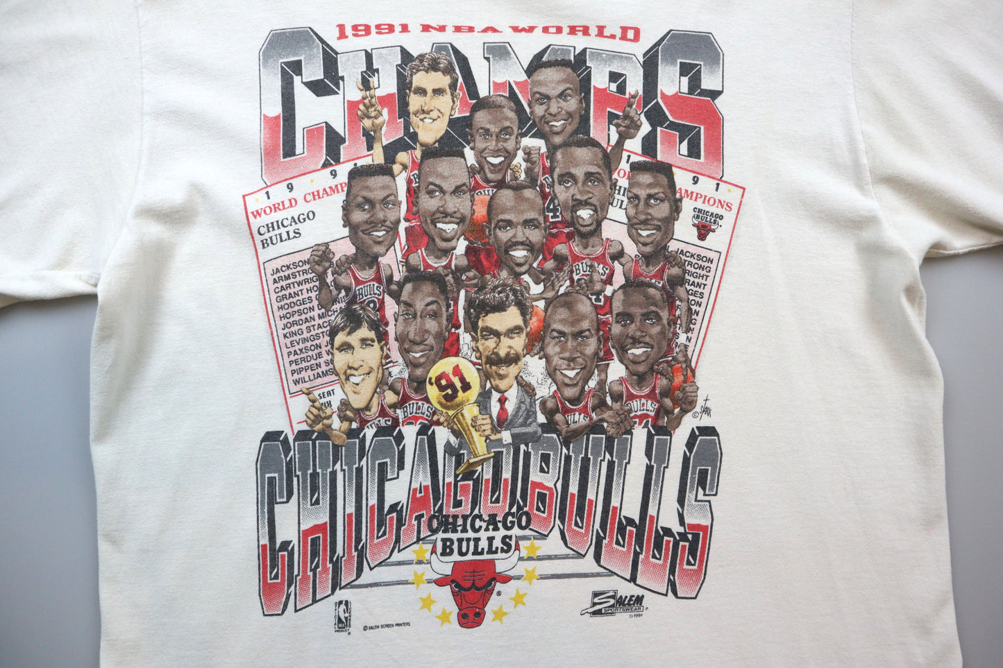 1991 Chicago Bulls “NBA World Champions” T-Shirt – L