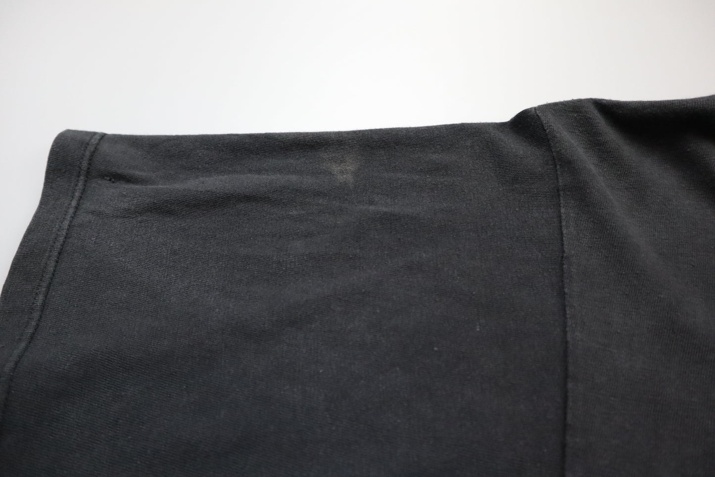 1990 AC/DC “The Razor’s Edge” T-Shirt – L