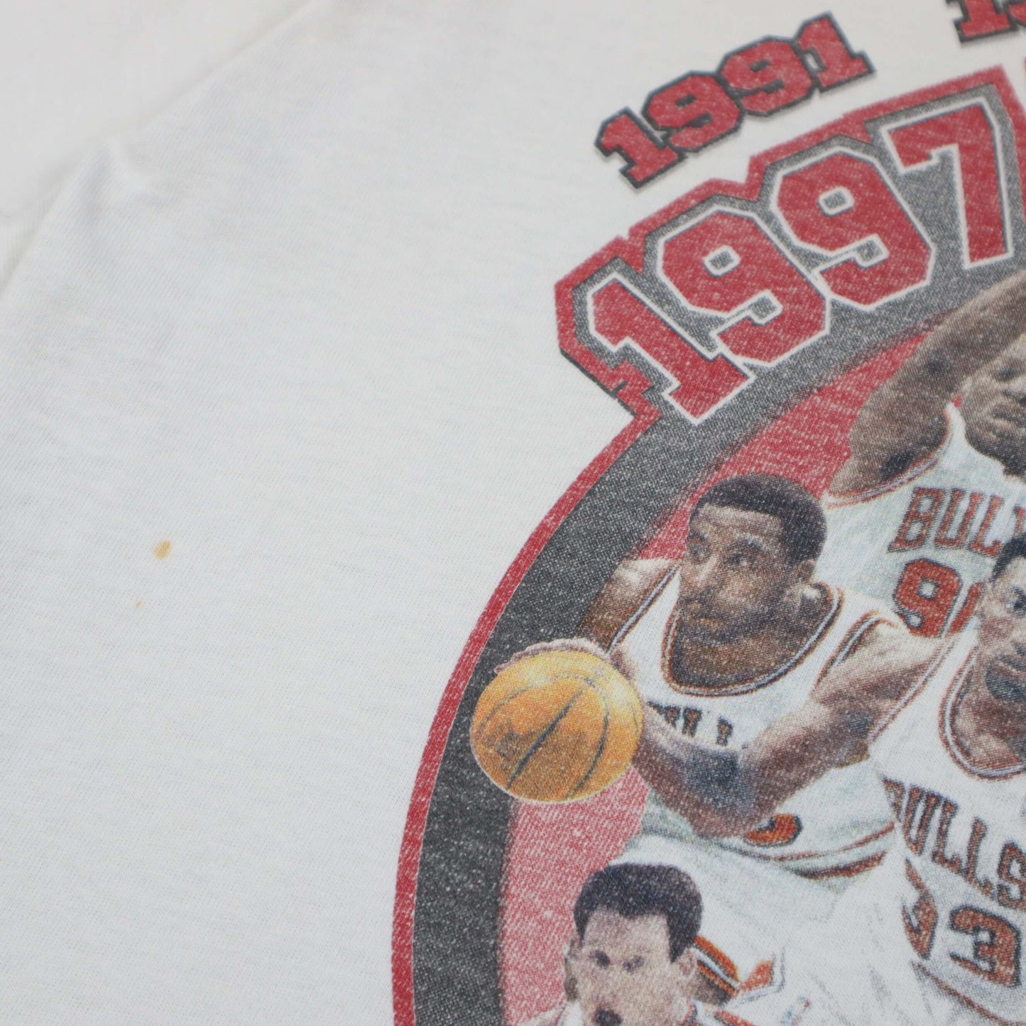 '97 Chicago Bulls " 1997 NBA Champions" Starter T-Shirt (M/L)